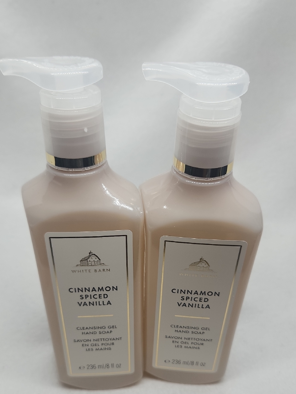 NEW White Barn / Bath & Body Works Cinnamon Spiced Vanilla Cleansing Gel x2